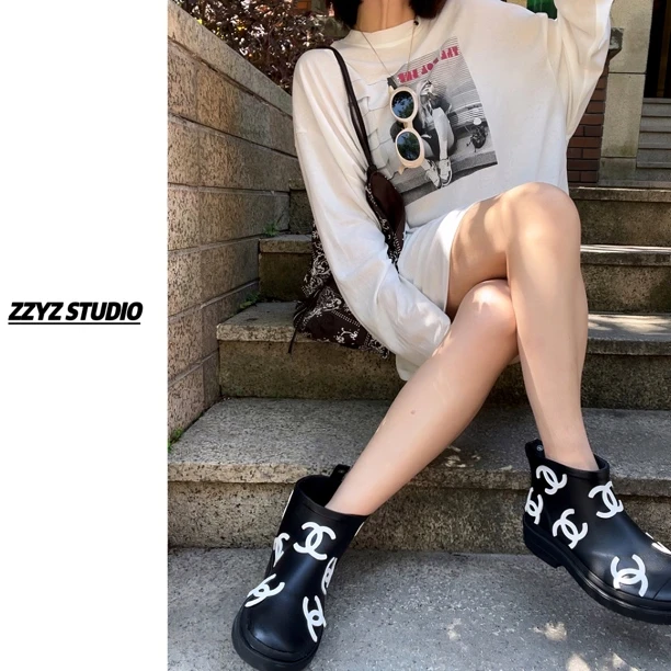 【ZZYZ】“假日风尚”松弛高级感个性复古印花防晒时尚百搭中长T恤