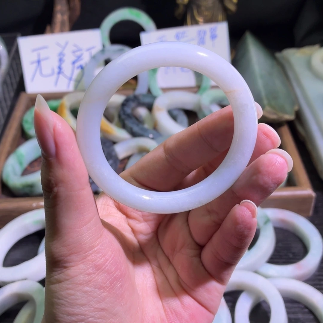 定制翡翠未镶嵌缅甸翡翠A货手镯毛胚定制