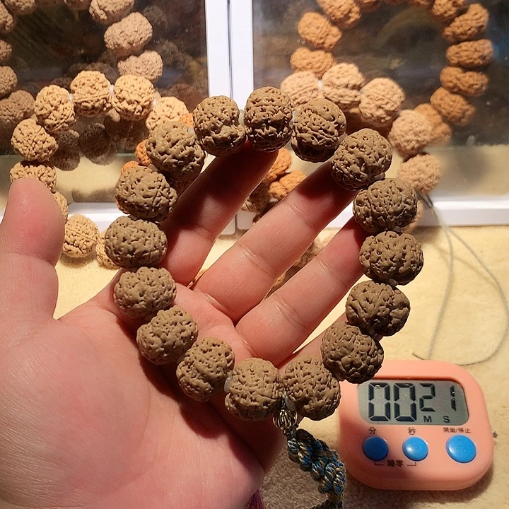 金刚菩提吊坠金*兴5。