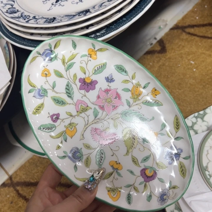 盖碗瓷器直播放漏中