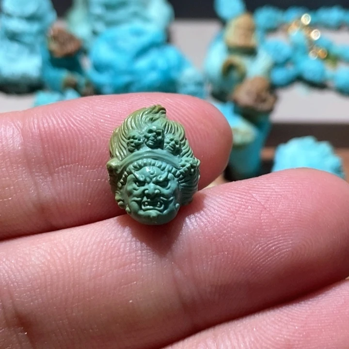 1***水绿松石未镶嵌颈饰