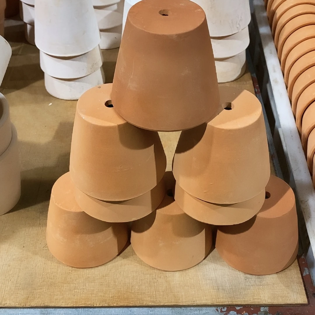 瑕疵红陶7.5×6-8
