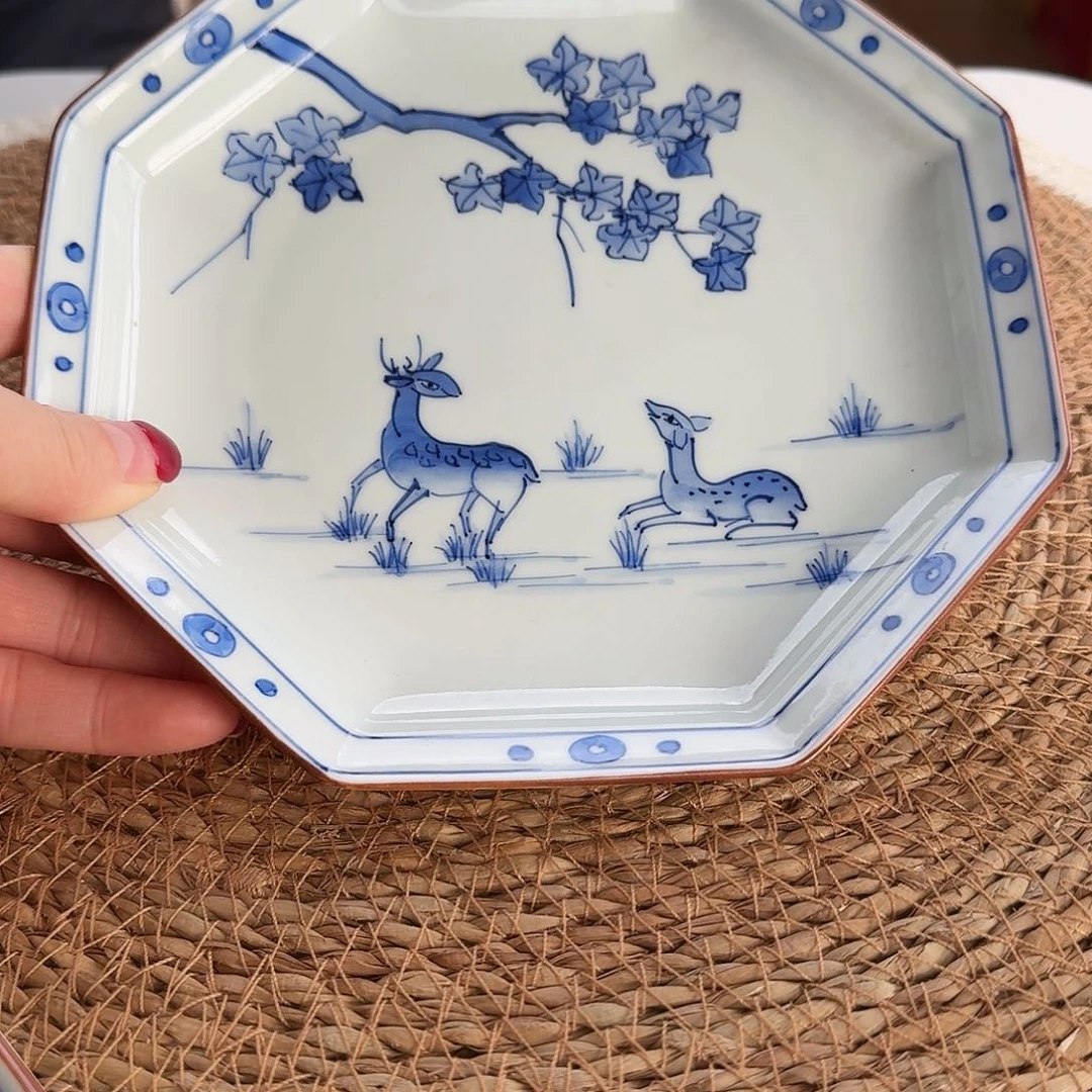 瓷片洸琳窑手绘18厘米八角盘青花小鹿