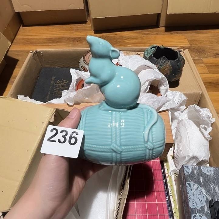 瓷片呀工艺品摆件瓷器摆件正能量