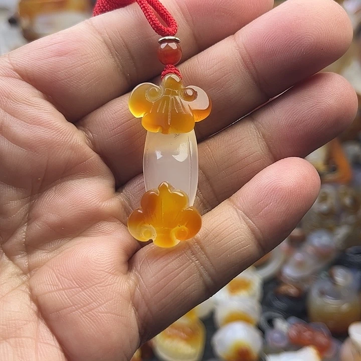 玛瑙/玉髓未镶嵌颈饰