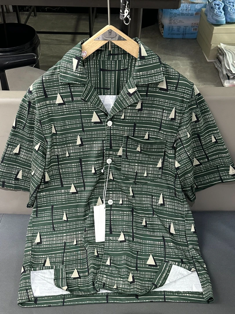 成哥潮牌高品质宽松韩版数码印花短袖衬衣-CY51