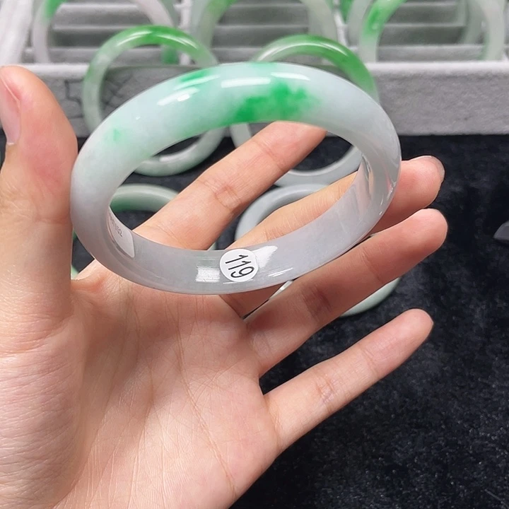 媛***妞以图为准003无美颜