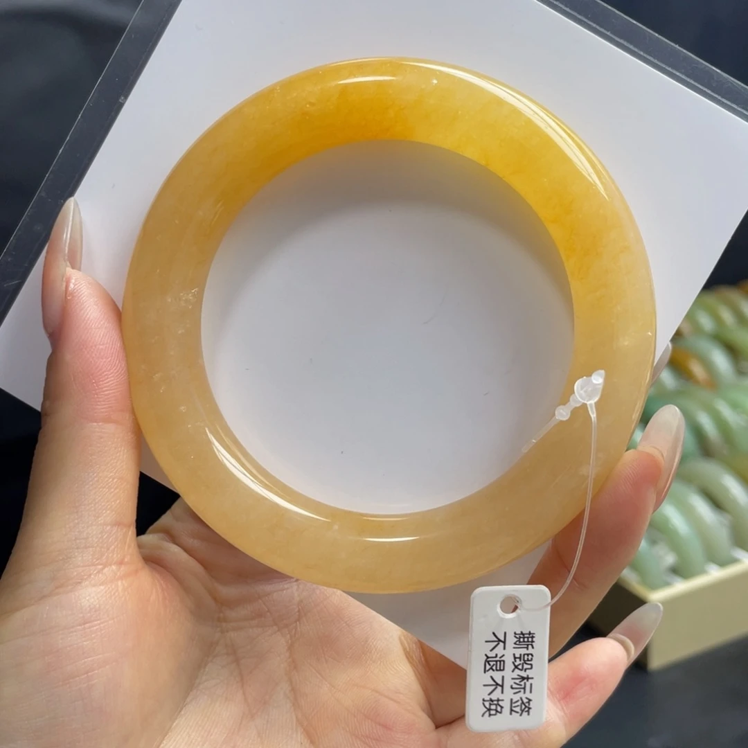 未镶嵌手镯石英岩玉l*z