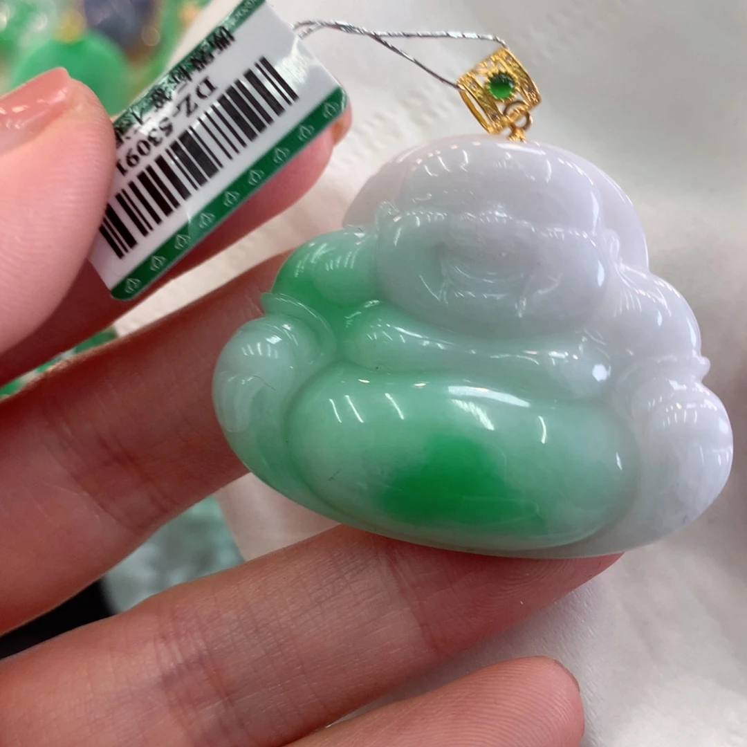 翡翠吊坠(不含链)18K金镶嵌