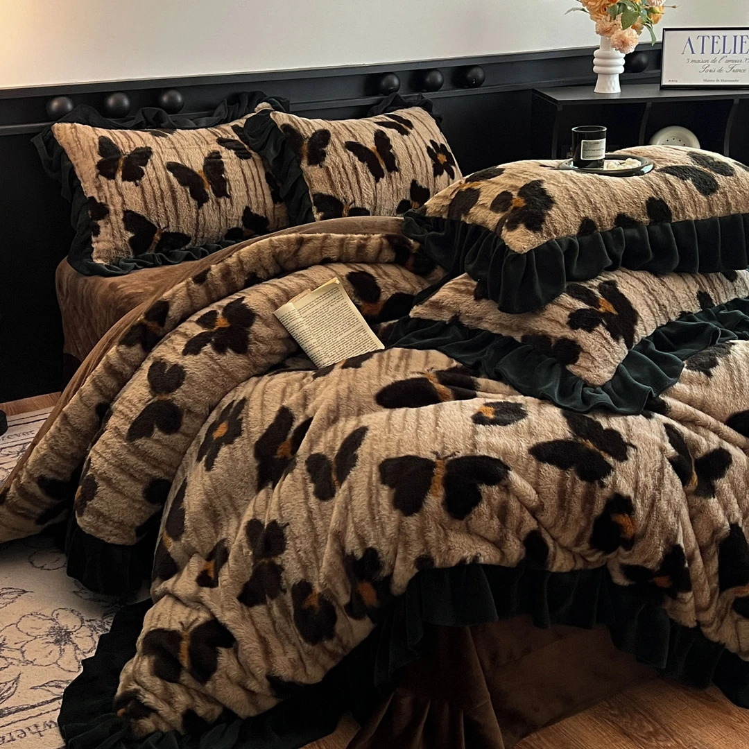 赫本风冬季保暖加厚牛奶绒床上四件套印花兔绒花边被套床单三件套