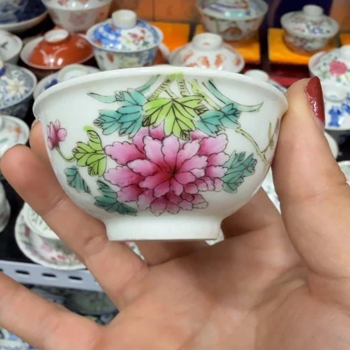 景德镇陶瓷杯子盖碗