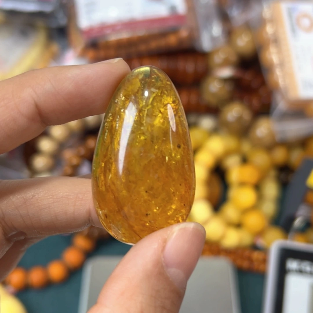 琥珀珠宝奇石未镶嵌111