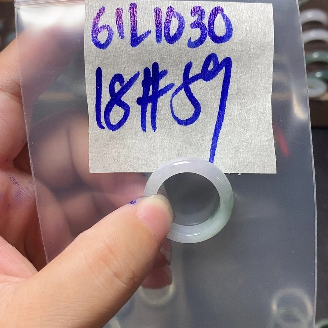 未镶嵌定制翡翠翡翠