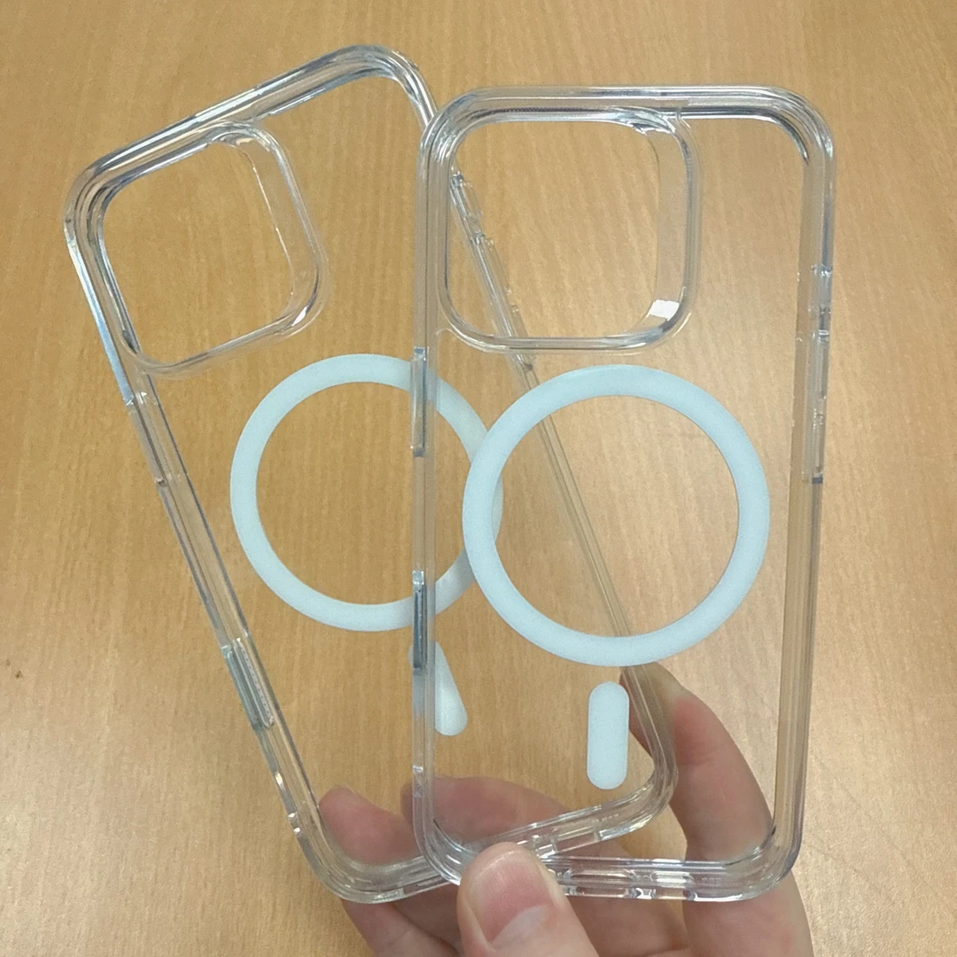 95新  亿色iPhone16系列透明磨砂磁吸保护壳带相机按键