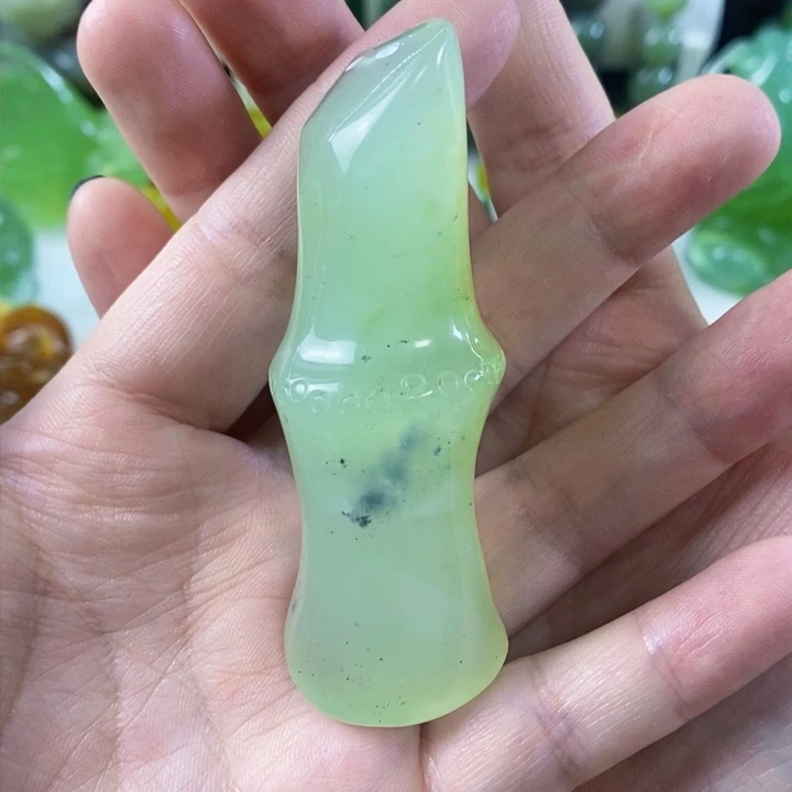 岫玉手把件未镶嵌