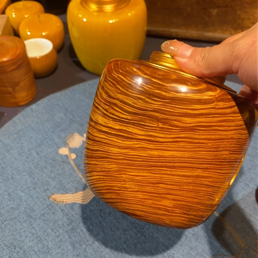 楠木1557799900000000