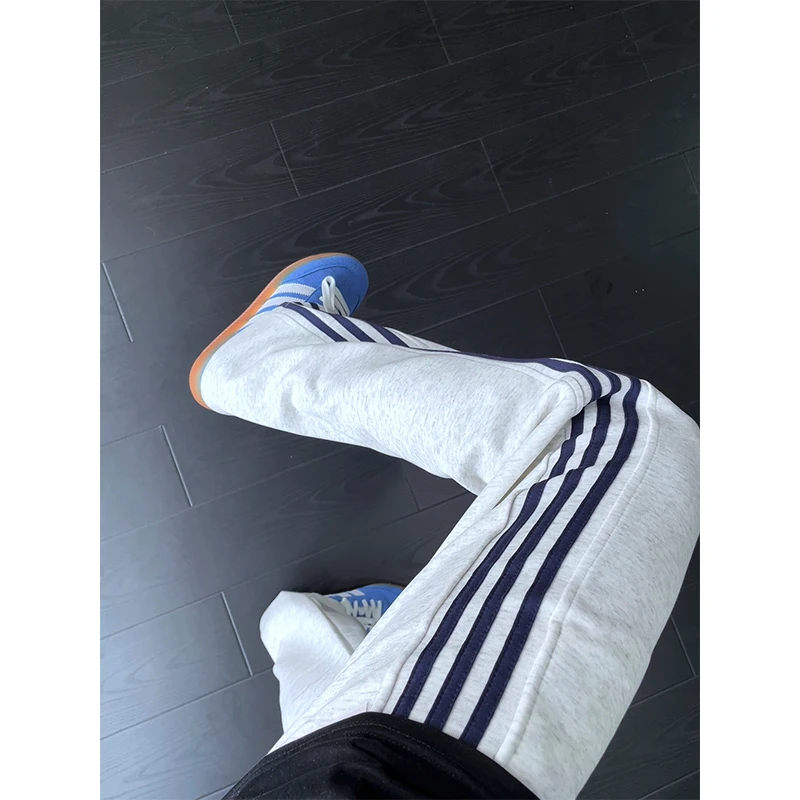 白花灰色三条杠裤子男夏季宽松直筒cleanfit裤子高克重磅运动卫裤