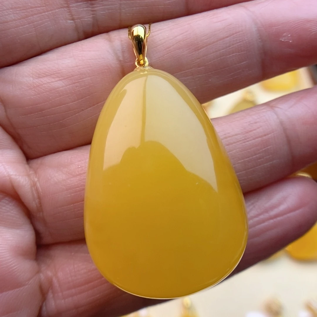 蜜蜡颈饰银S925镀金镶嵌