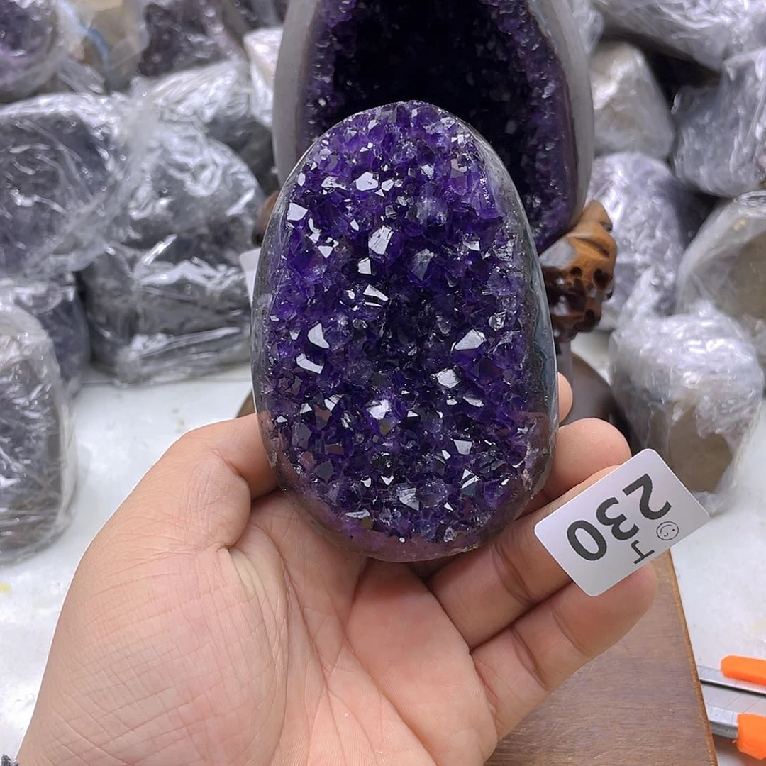 紫晶大型摆件（非配饰）未镶嵌