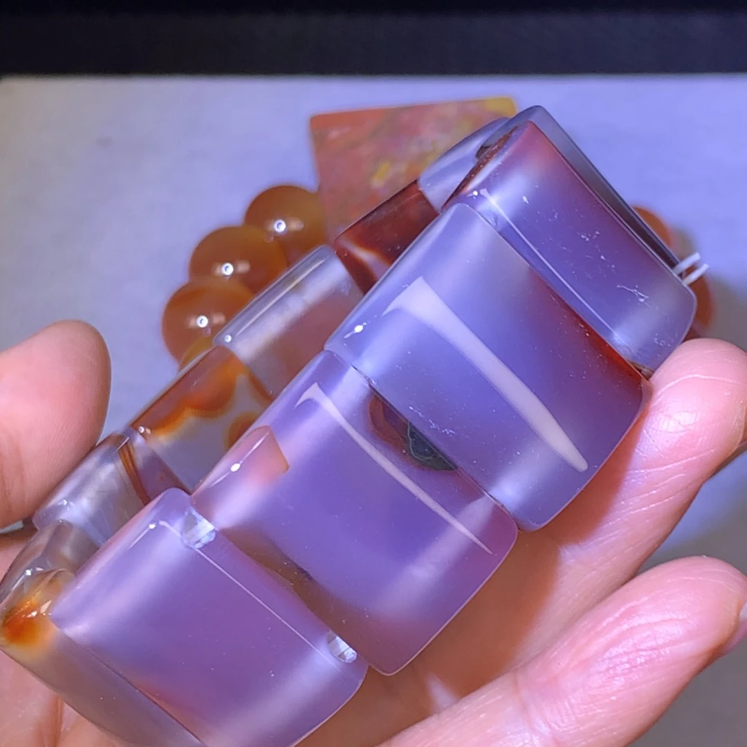 未镶嵌颈饰玛瑙/玉髓
