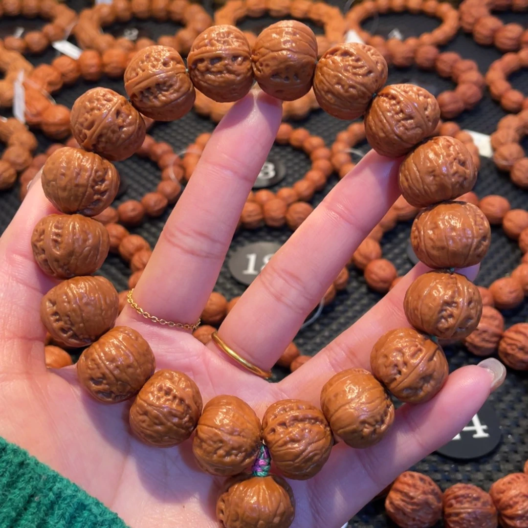 文玩核桃手串元宝手持