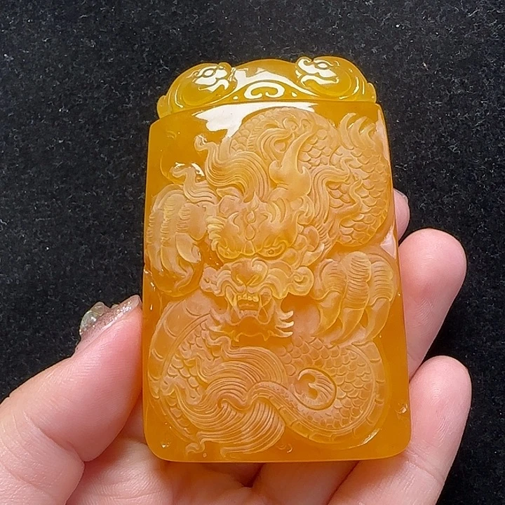 蜜蜡珠宝奇石未镶嵌