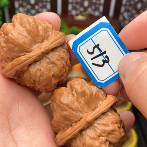 文玩核桃吊坠金蟾40精修