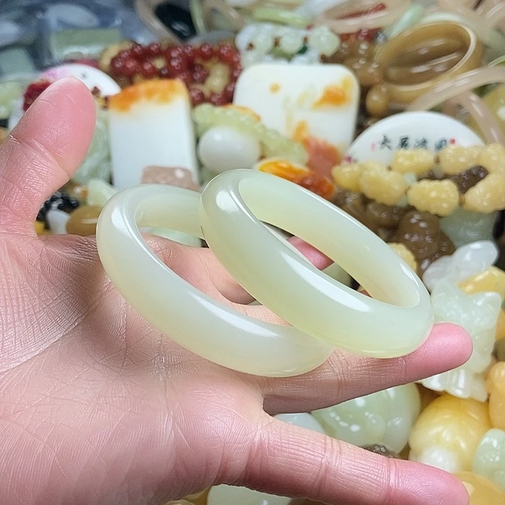 完全开放玉镯玉镯有棉