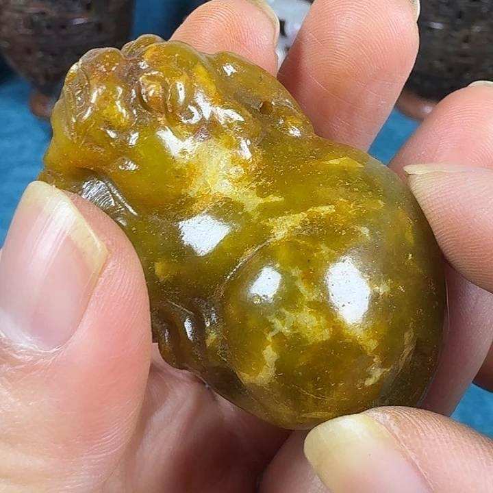 和田玉（糖玉）未镶嵌挂件