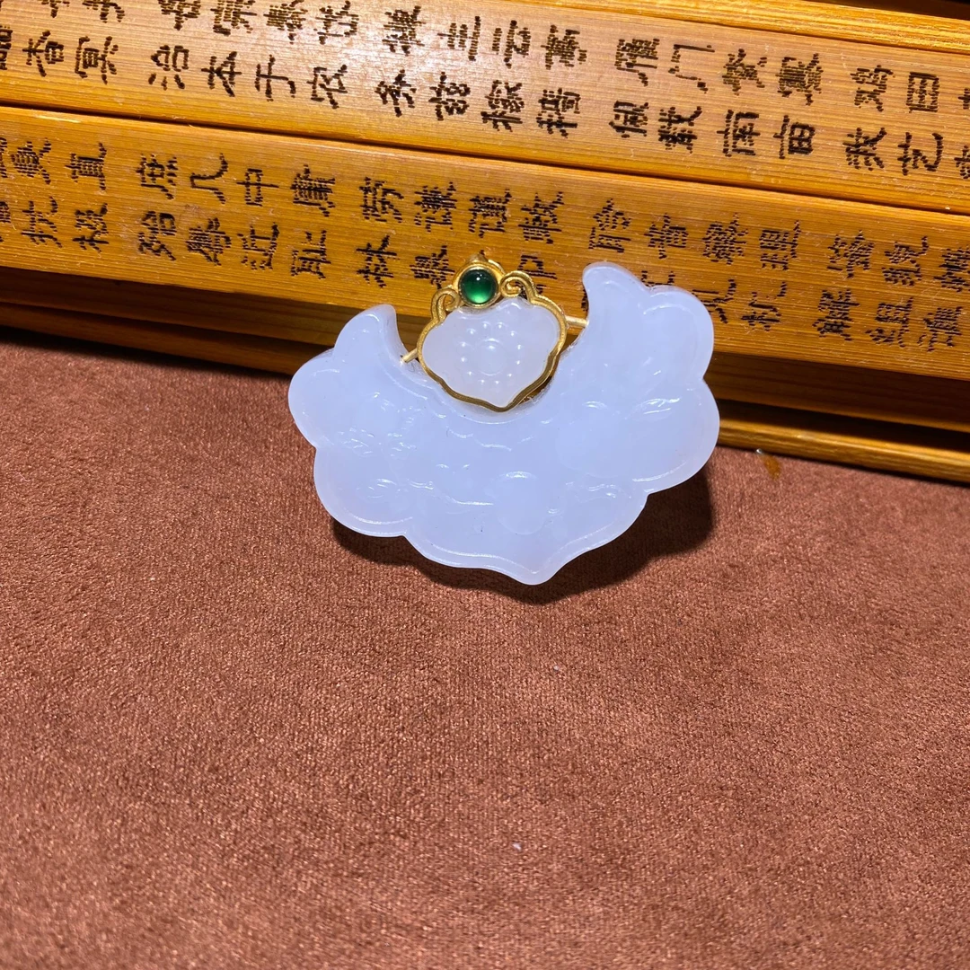 和田玉精品平安锁白色气质精美