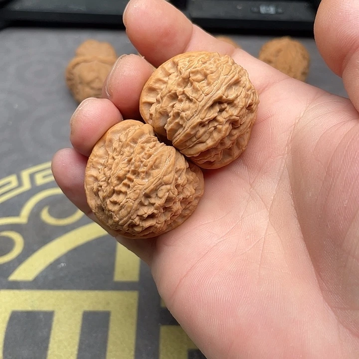 手把件白狮子头尺寸37