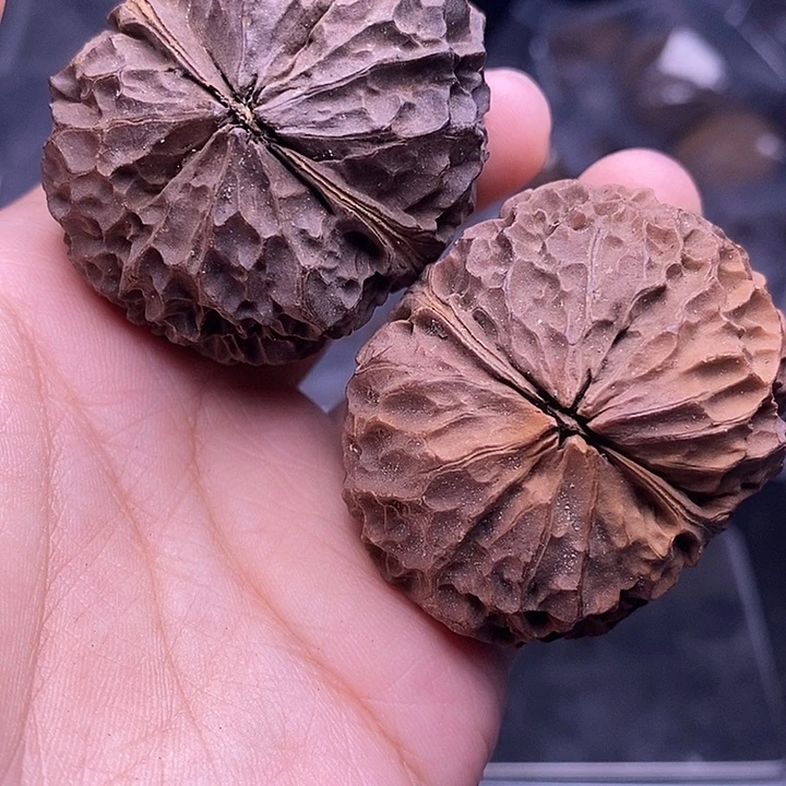 文玩核桃把件   68