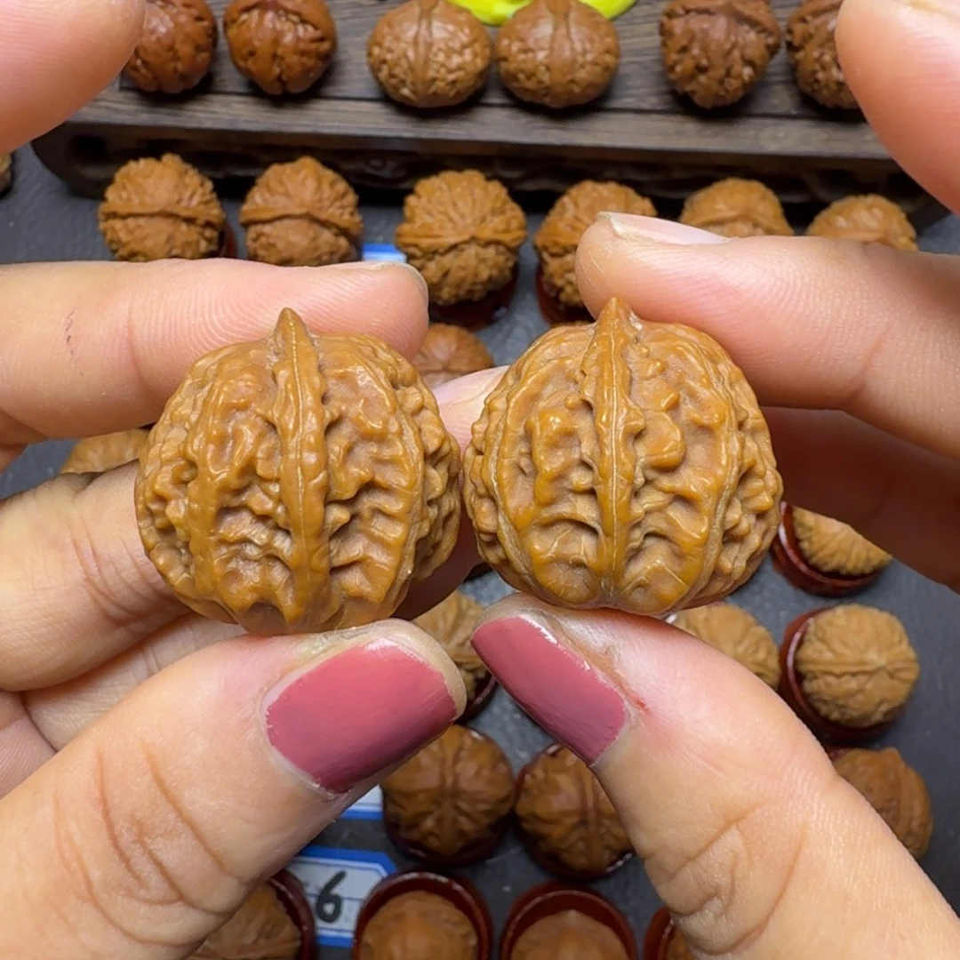 文玩核桃把件28尺全品小霸王222