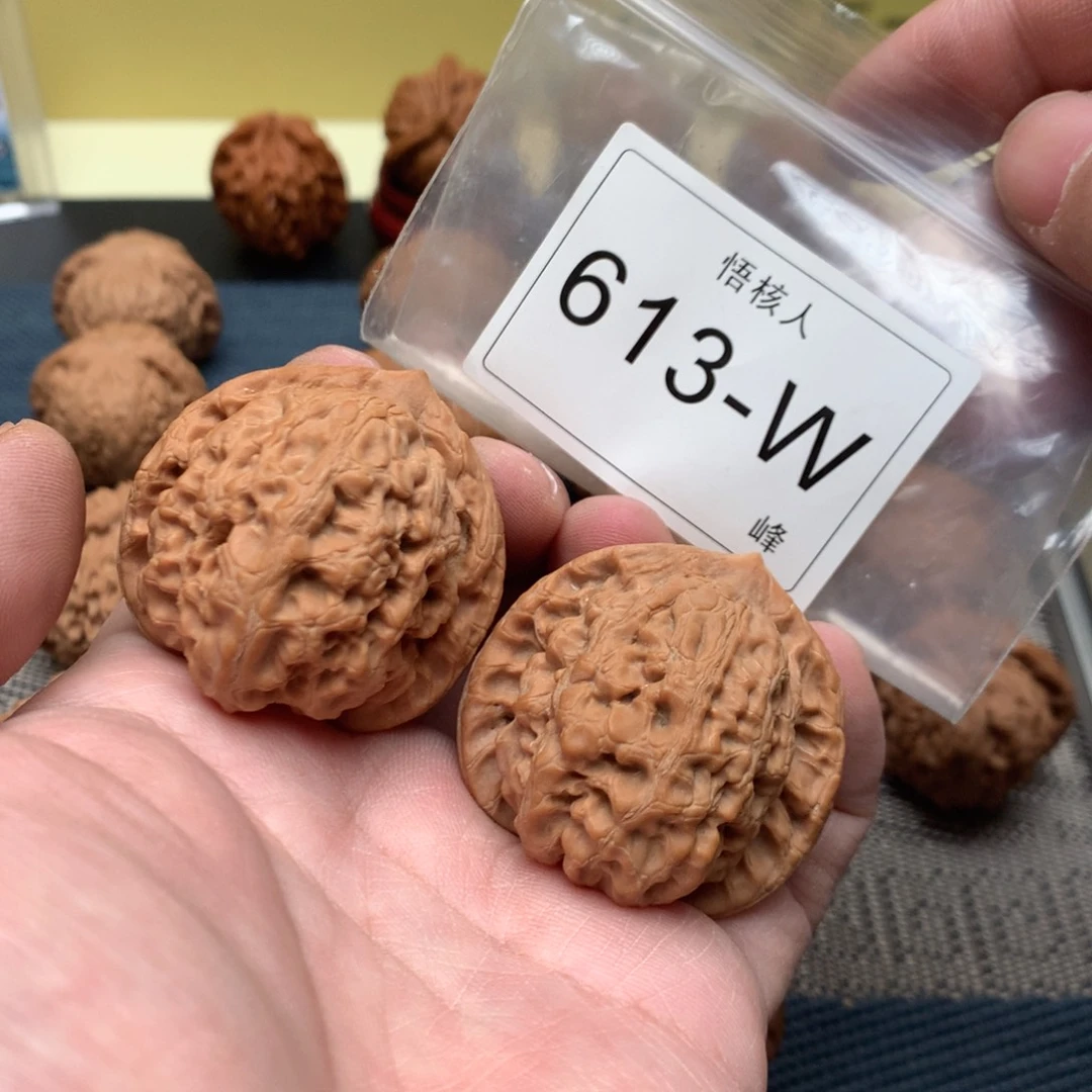 【闪购商品】文玩核桃把件j***r野生官帽42