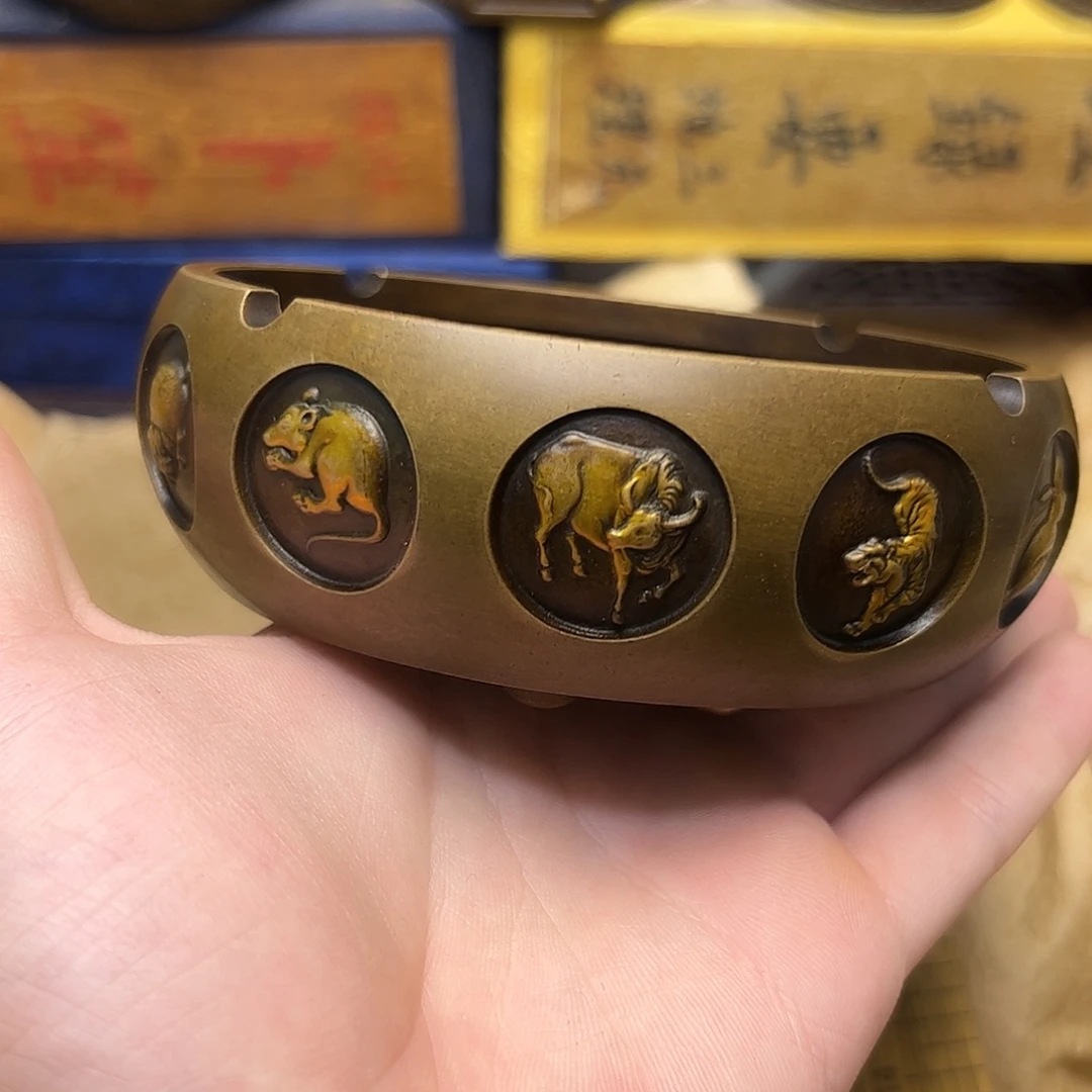 精美铜器摆件下单