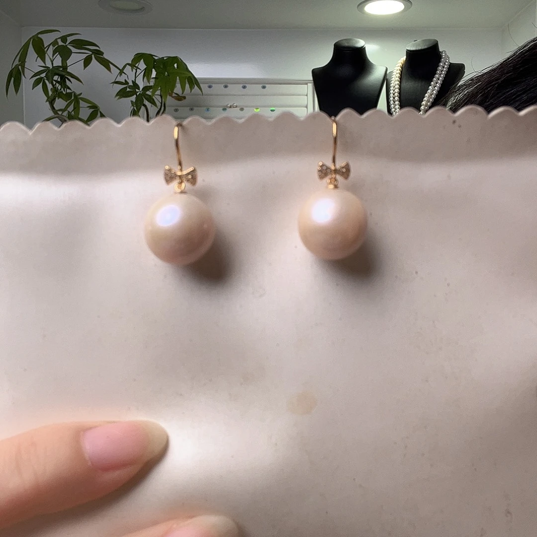 未镶嵌淡水珍珠耳饰