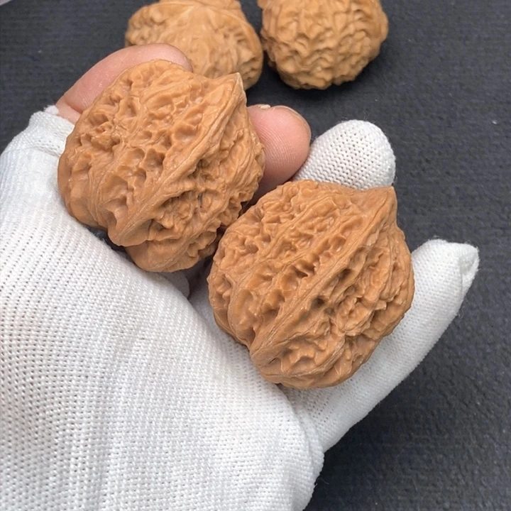 文玩核桃把件阿****！西北将军