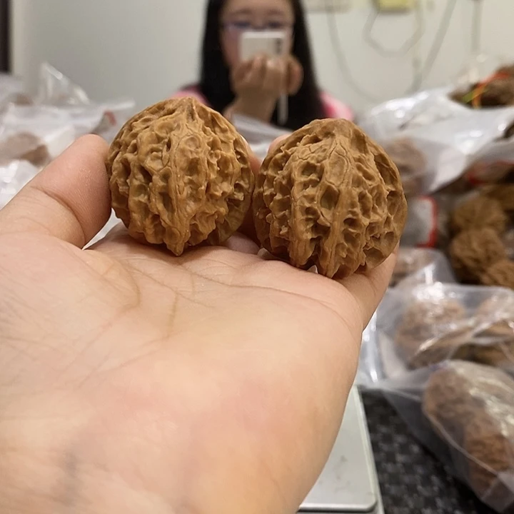 文玩核桃吊坠苹果园35+