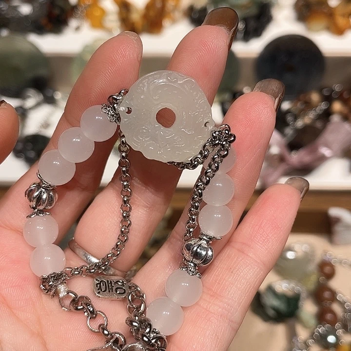 蛇纹石玉合金颈饰