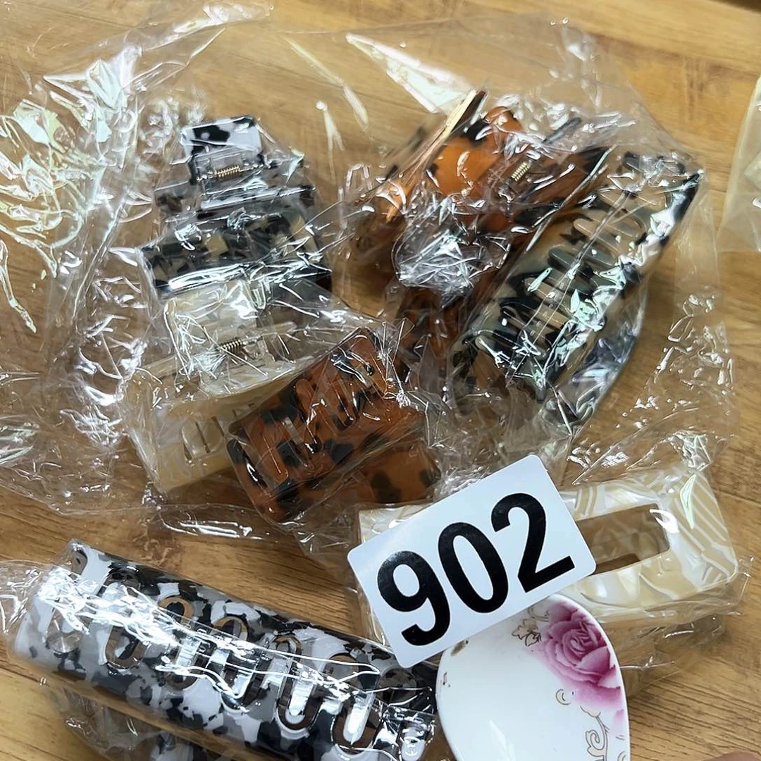 摆件发两包16个Z中。四个故事故事故事