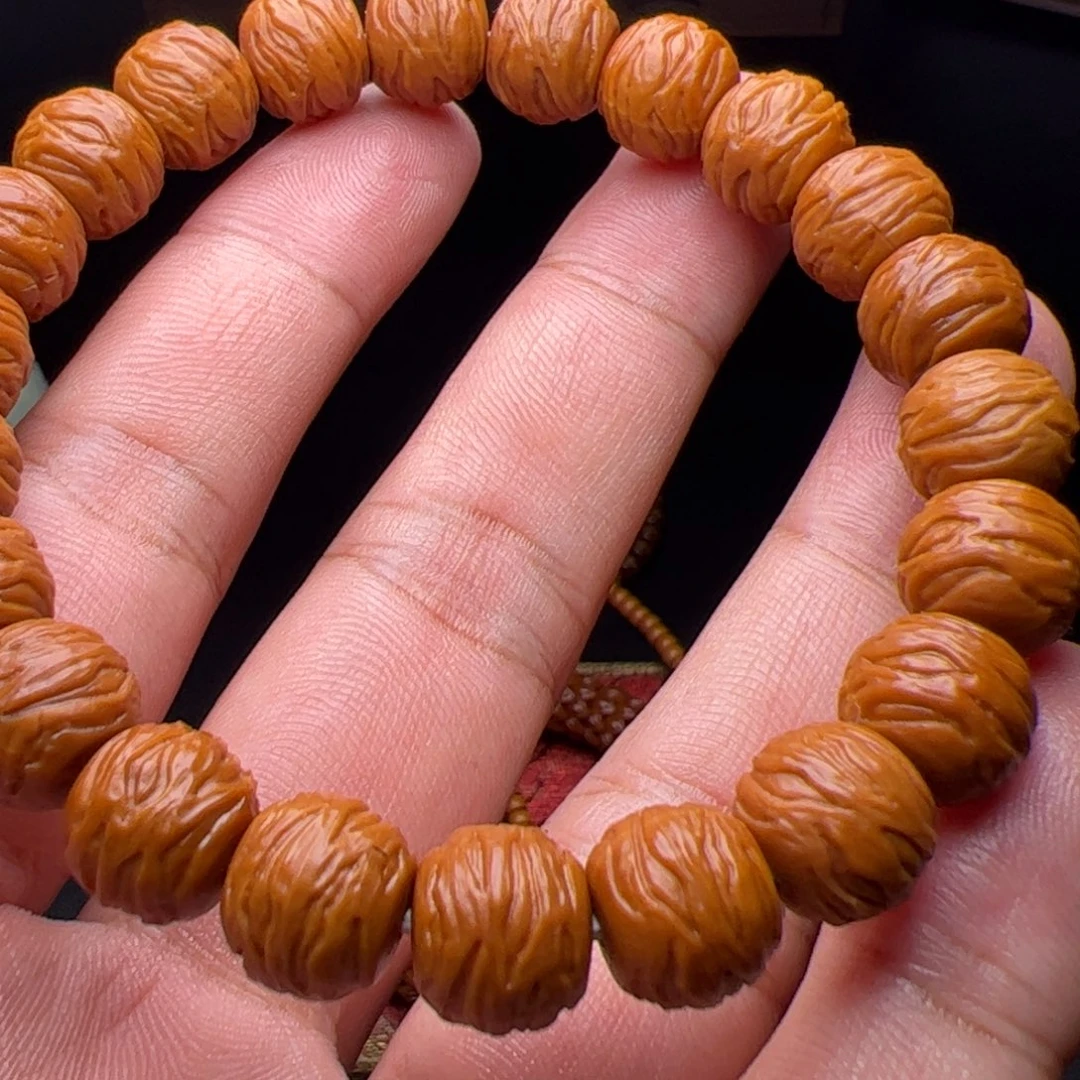 人***生猴头核桃吊坠有记录