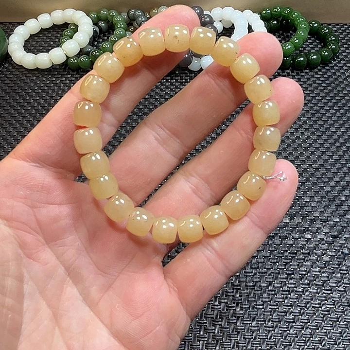 和田玉未镶嵌手链