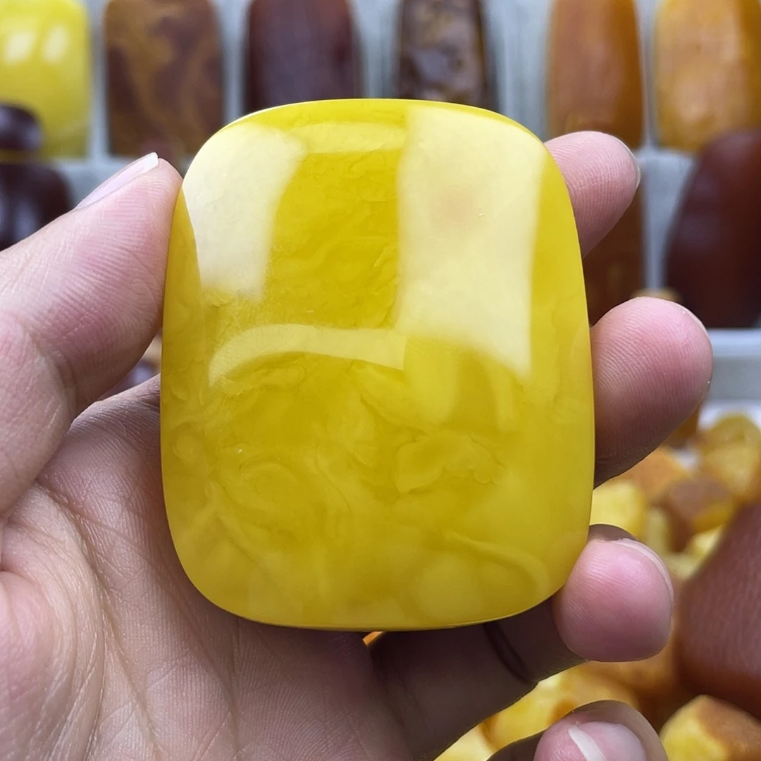 未镶嵌定制琥珀牌子