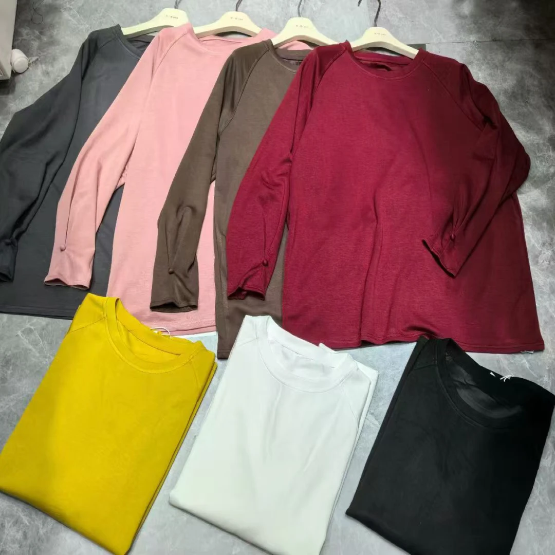 四季款圆领大版体恤