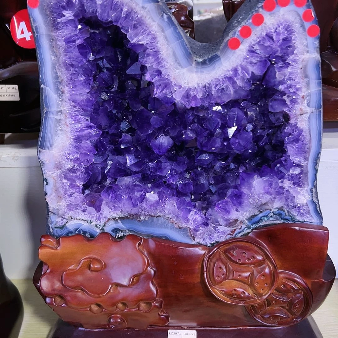 紫晶未镶嵌大型摆件（非配饰）