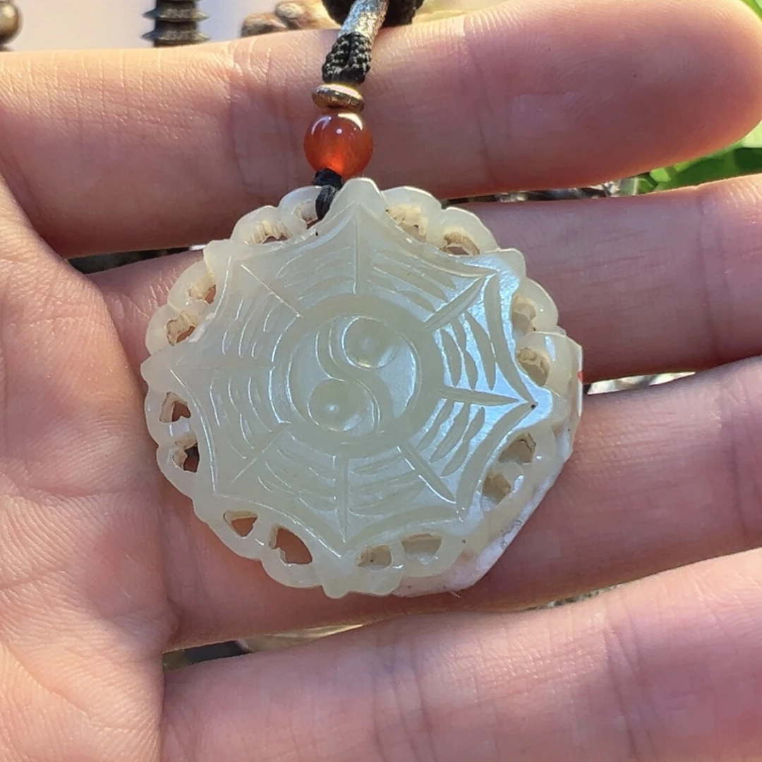 和田玉（糖玉）未镶嵌挂件