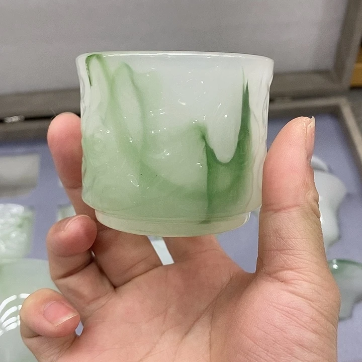 飘绿祥云主人杯1。。。。