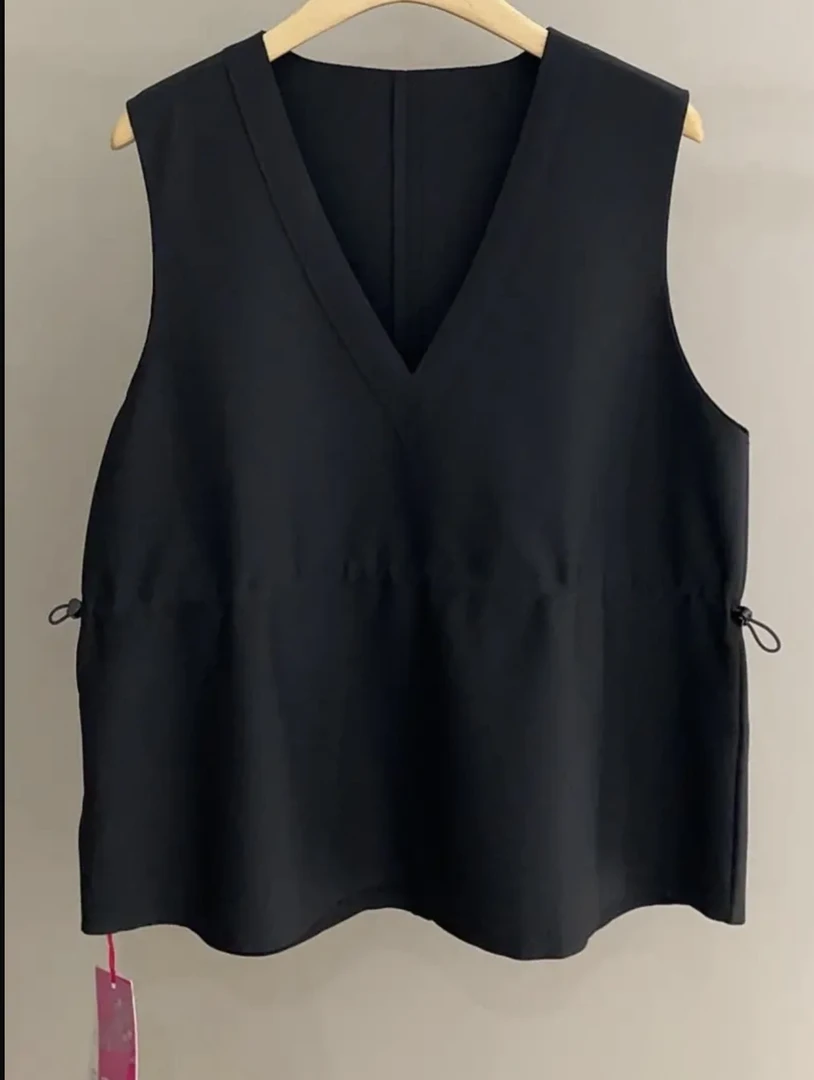 胖人坊V领马甲4760衣长67