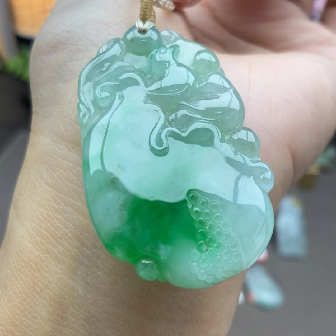 翡翠未镶嵌颈饰吊坠14