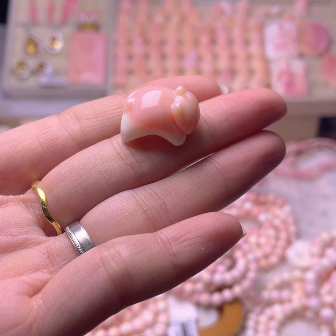 未镶嵌海螺珠手绳伊****?福利